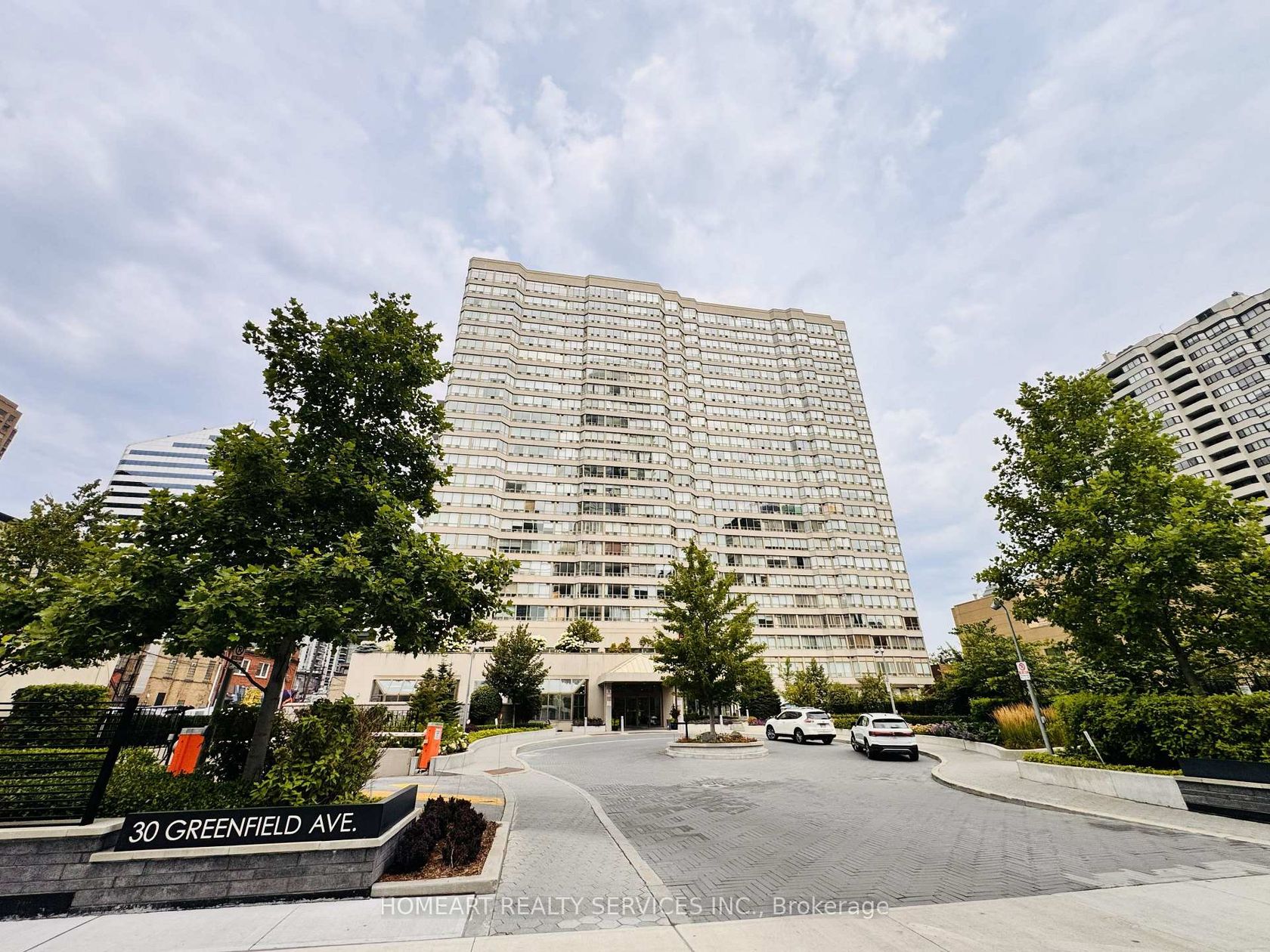1806 - 30 Greenfield Avenue, Willowdale East, Toronto photo number 2