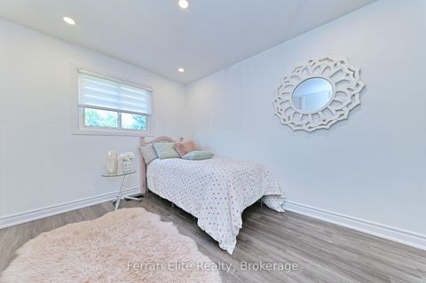 Photo 12 at 53 Belvedere Crescent, Crosby, Richmond Hill