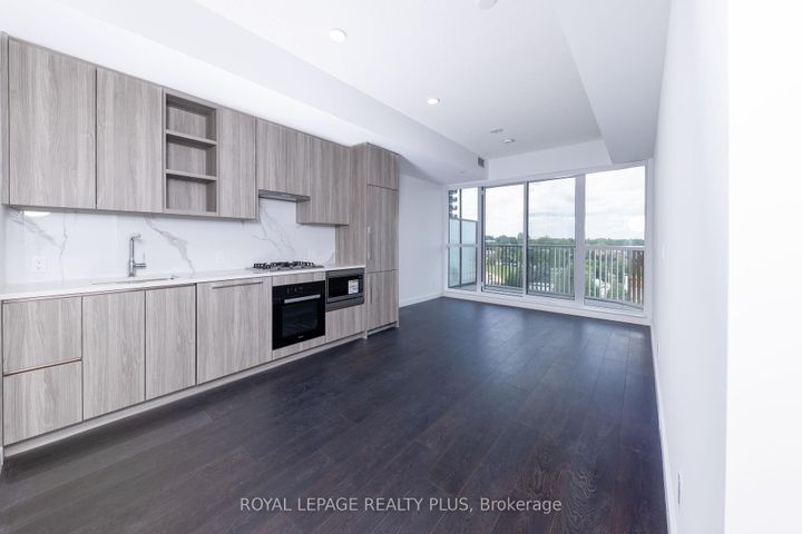 Photo 4 at 662 - 68 Esther Shiner Boulevard, Bayview Village, Toronto