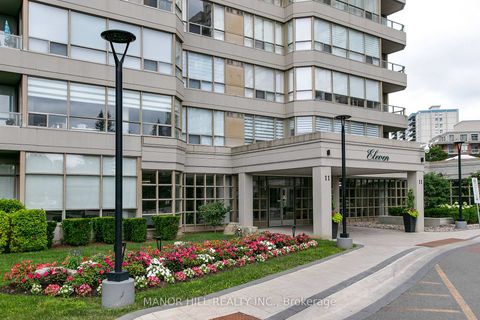 Photo 1 at 814 - 11 Townsgate Drive, Yorkhill, Vaughan