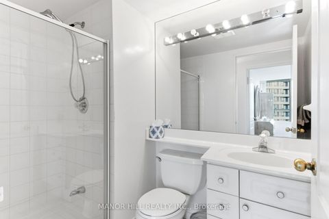 Photo 32 at 814 - 11 Townsgate Drive, Yorkhill, Vaughan