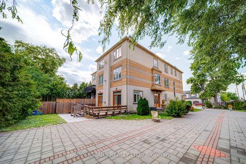 Photo 35 at 83 Elm Avenue, Langstaff, Richmond Hill