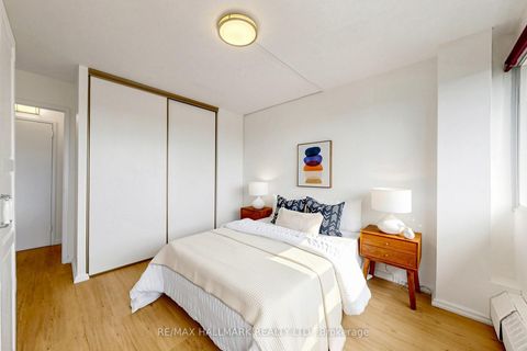 Photo 18 at 1401 - 725 Don Mills Road, Flemingdon Park, Toronto