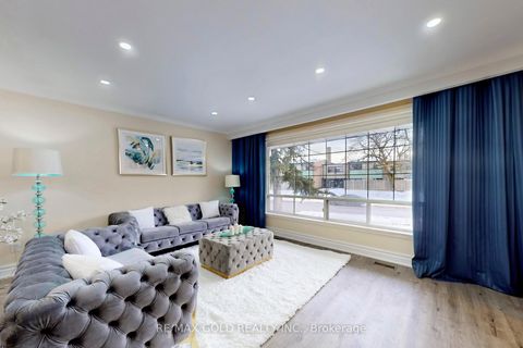 Photo 4 at 189 Kingsview Boulevard, The Westway, Toronto