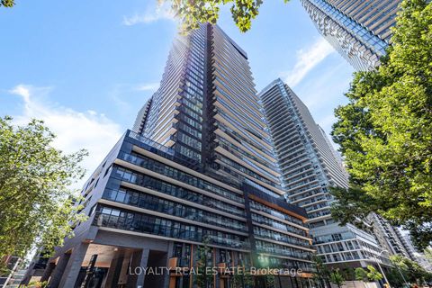 Photo 1 at 211 - 117 Broadway Avenue, Mount Pleasant West, Toronto