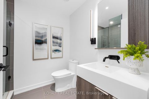 Photo 19 at 211 - 117 Broadway Avenue, Mount Pleasant West, Toronto