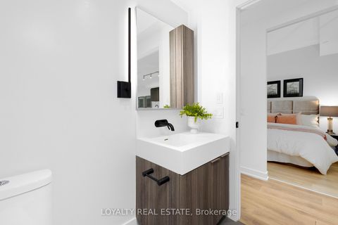 Photo 20 at 211 - 117 Broadway Avenue, Mount Pleasant West, Toronto