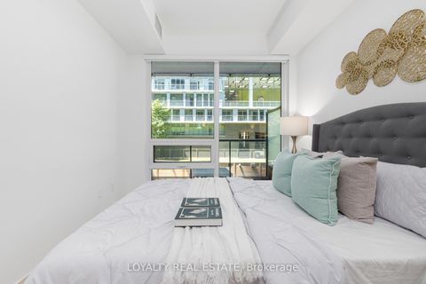 Photo 32 at 211 - 117 Broadway Avenue, Mount Pleasant West, Toronto