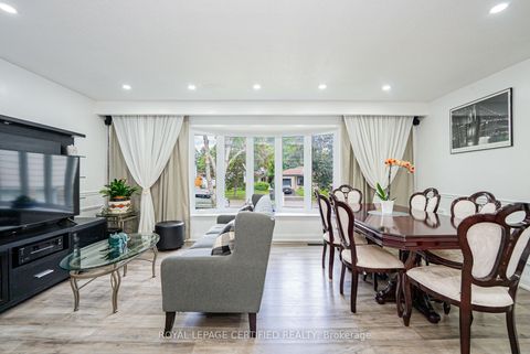 Photo 10 at 48 Highcastle Road, Morningside, Toronto