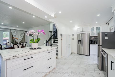 Photo 13 at 48 Highcastle Road, Morningside, Toronto