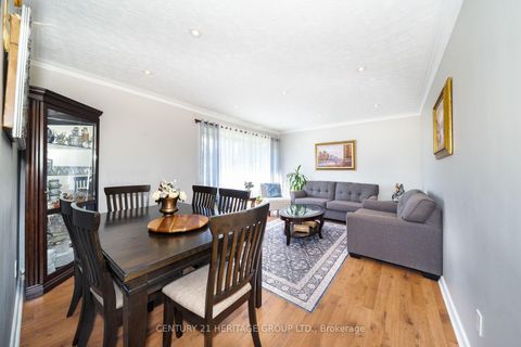 Photo 14 at 417 Paliser Crescent S, Harding, Richmond Hill