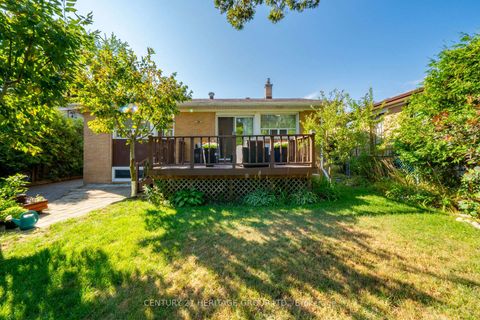 Photo 43 at 417 Paliser Crescent S, Harding, Richmond Hill