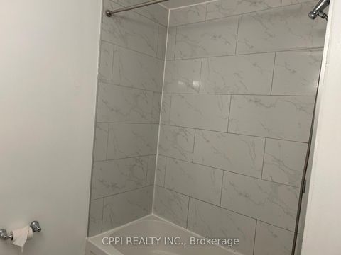 Photo 10 at 127 - 69 Godstone Road, Don Valley Village, Toronto