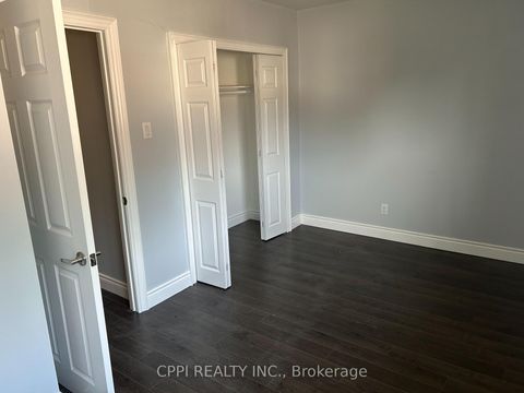 Photo 13 at 127 - 69 Godstone Road, Don Valley Village, Toronto