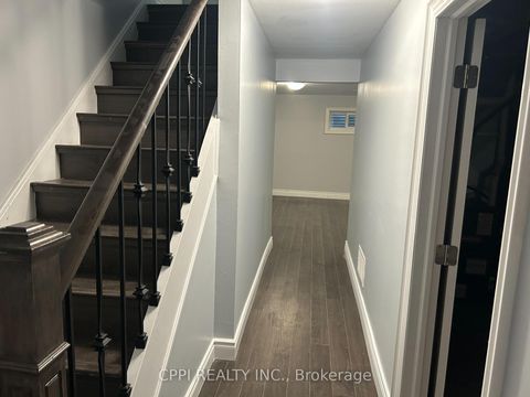 Photo 14 at 127 - 69 Godstone Road, Don Valley Village, Toronto