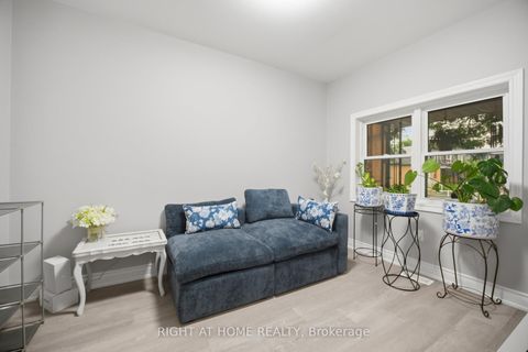 Photo 6 at 20 Rockwell Avenue, Pellam Park, Toronto