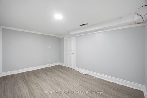 Photo 14 at 20 Rockwell Avenue, Pellam Park, Toronto