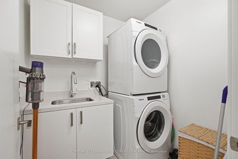 Photo 31 at 503 - 1 Strathgowan Avenue, Lawrence Park South, Toronto