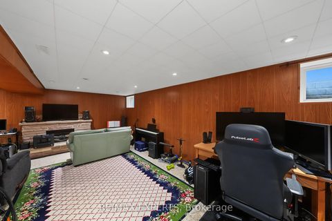 Photo 35 at 71 Dogwood Crescent, Bendale, Toronto