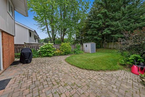 Photo 39 at 71 Dogwood Crescent, Bendale, Toronto
