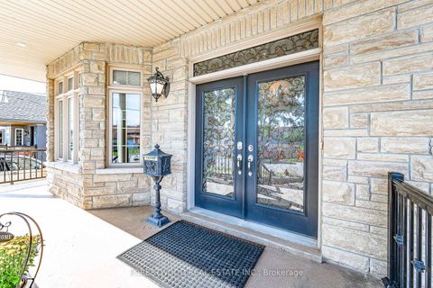 Photo 36 at 138 Winston Park Boulevard, CFB, Toronto