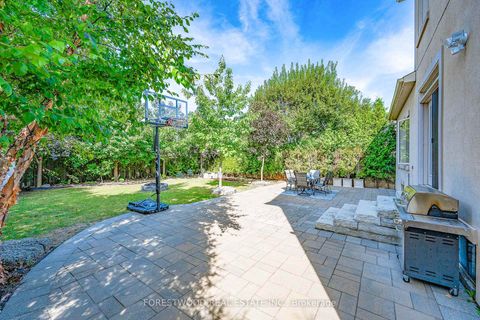 Photo 39 at 138 Winston Park Boulevard, CFB, Toronto