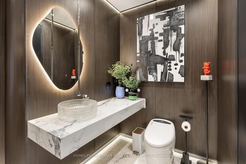 Photo 11 at 124 Lyndhurst Avenue, Casa Loma, Toronto
