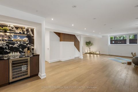 Photo 36 at 124 Lyndhurst Avenue, Casa Loma, Toronto