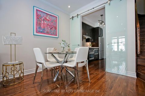 Photo 10 at 12 - 20 Hargrave Lane, York Mills, Toronto