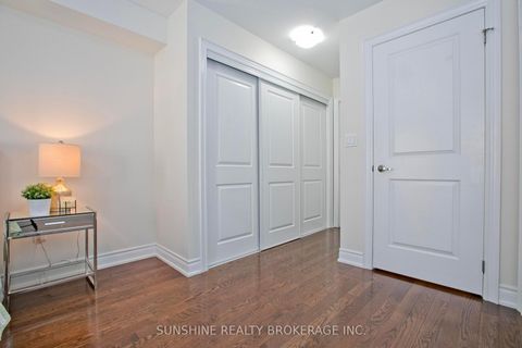 Photo 17 at 12 - 20 Hargrave Lane, York Mills, Toronto