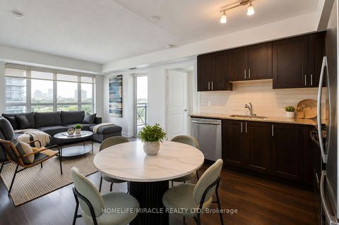 Photo 7 at 824 - 2 Eva Road, Etobicoke West Mall, Toronto