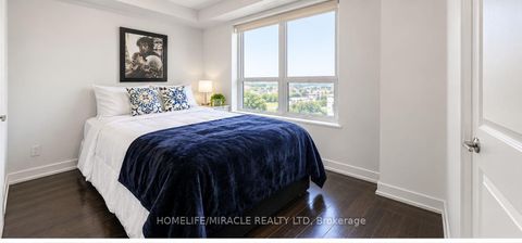 Photo 10 at 824 - 2 Eva Road, Etobicoke West Mall, Toronto