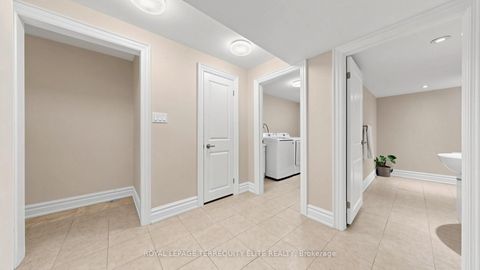 Photo 33 at 5 Valentine Drive, Donalda, Toronto