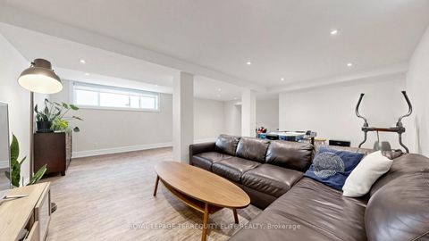 Photo 37 at 5 Valentine Drive, Donalda, Toronto