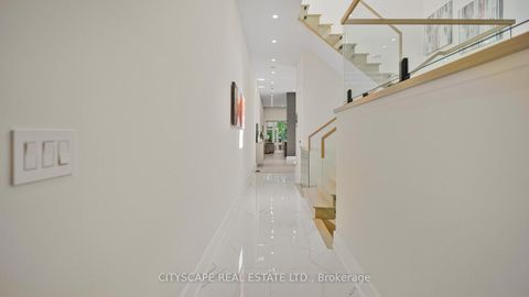 Photo 42 at 39 Kenworthy Avenue, Oakridge, Toronto