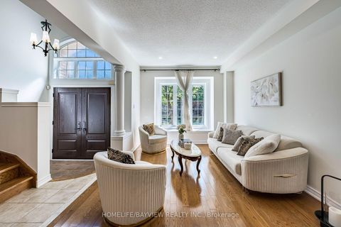 Photo 8 at 68 Ampezzo Avenue, Vellore Village, Vaughan