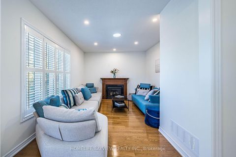 Photo 21 at 68 Ampezzo Avenue, Vellore Village, Vaughan