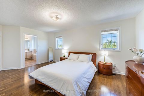 Photo 28 at 68 Ampezzo Avenue, Vellore Village, Vaughan