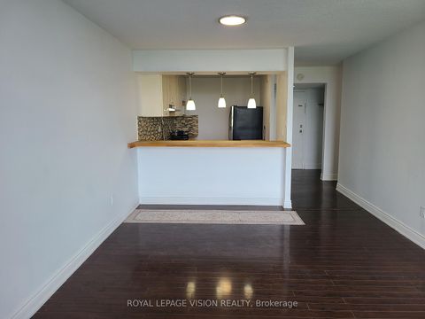 Photo 4 at 2107 - 10 Martha Eaton Way S, Amesbury, Toronto