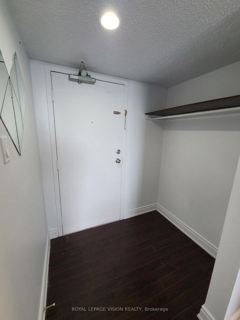 Photo 19 at 2107 - 10 Martha Eaton Way S, Amesbury, Toronto