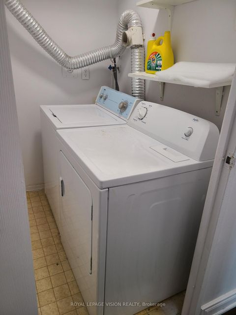 Photo 30 at 2107 - 10 Martha Eaton Way S, Amesbury, Toronto