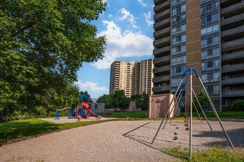 Photo 39 at 2107 - 10 Martha Eaton Way S, Amesbury, Toronto