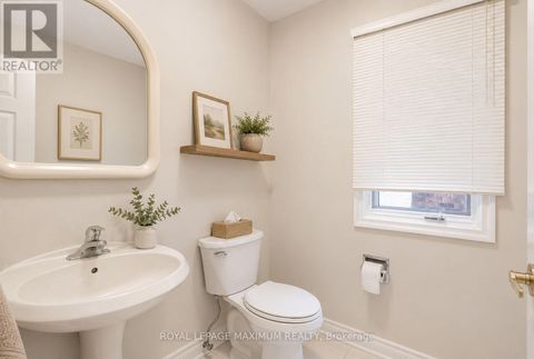 Photo 19 at 91 Wilshire Boulevard, East Woodbridge, Vaughan