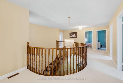 Photo 23 at 91 Wilshire Boulevard, East Woodbridge, Vaughan