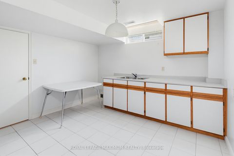 Photo 37 at 91 Wilshire Boulevard, East Woodbridge, Vaughan