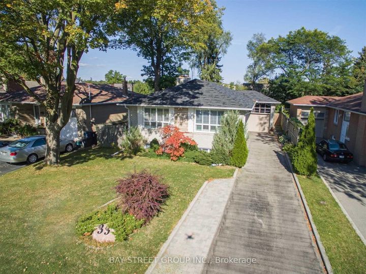 Photo 0 at 33 Heathview Avenue, Bayview Village, Toronto