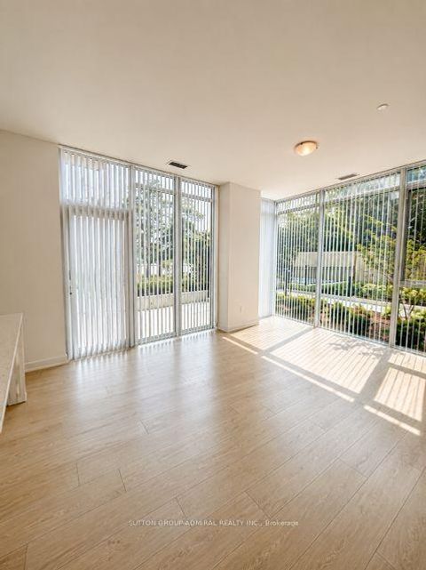 Photo 3 at TH10 - 5858 Yonge Street, Newtonbrook West, Toronto