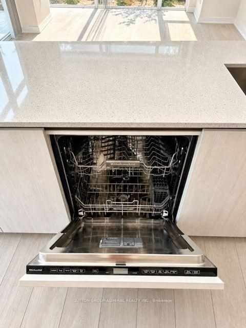 Photo 14 at TH10 - 5858 Yonge Street, Newtonbrook West, Toronto