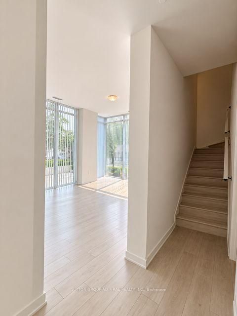 Photo 15 at TH10 - 5858 Yonge Street, Newtonbrook West, Toronto