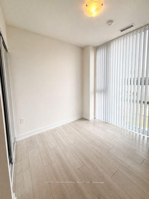 Photo 19 at TH10 - 5858 Yonge Street, Newtonbrook West, Toronto